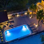 Twins With Heated Pool Villa